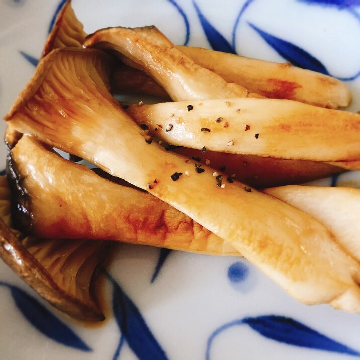 夫婦のおつまみ エリンギのバター醤油炒め レシピ 作り方 By Cocopoteito 楽天レシピ 夫婦のおつまみ エリンギのバター醤油炒め レシピ 作り方 By Cocopoteito 楽天レシピ